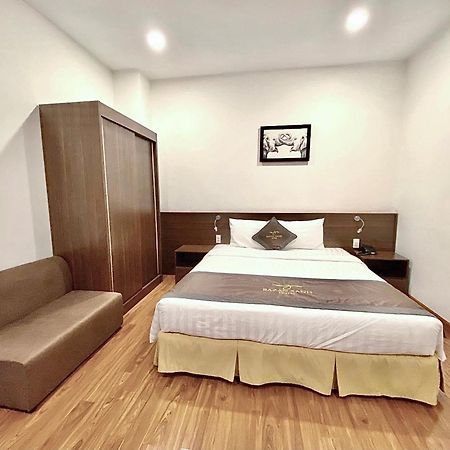 Bazan Xanh Hotel Buon Ma Thuot Kültér fotó