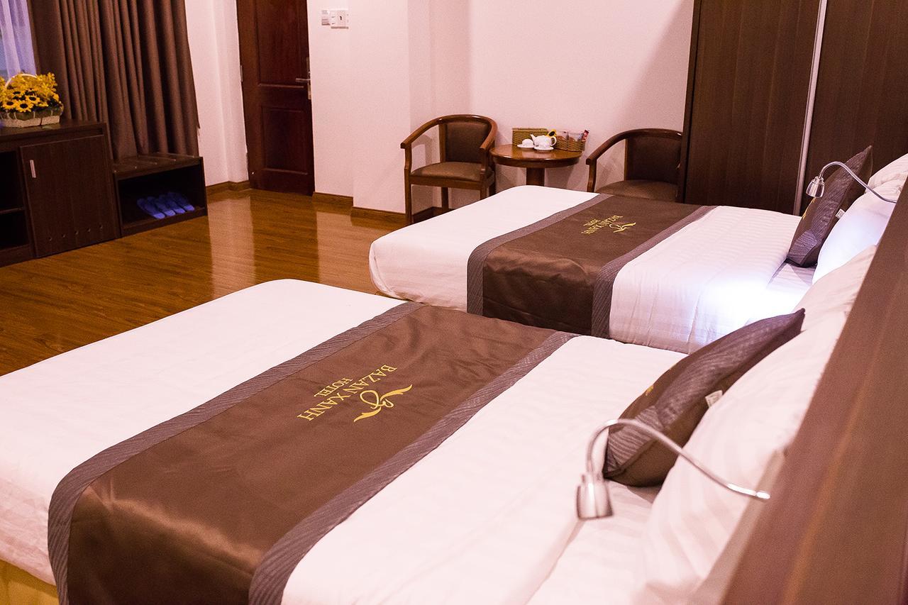 Bazan Xanh Hotel Buon Ma Thuot Kültér fotó